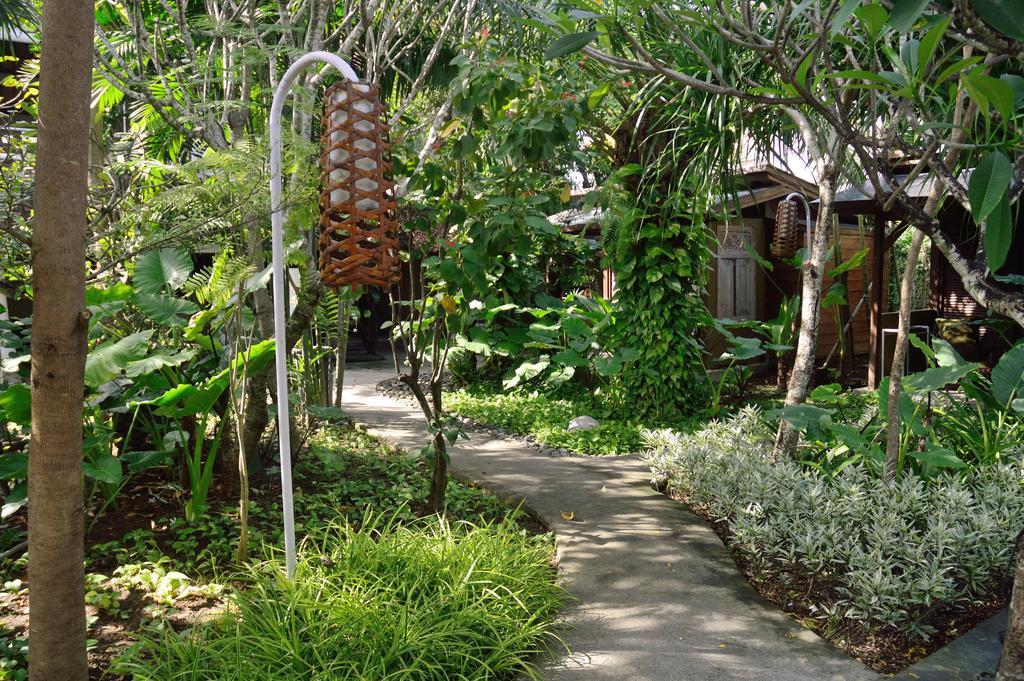 Hôtel Desa Nyima à Seminyak Extérieur photo