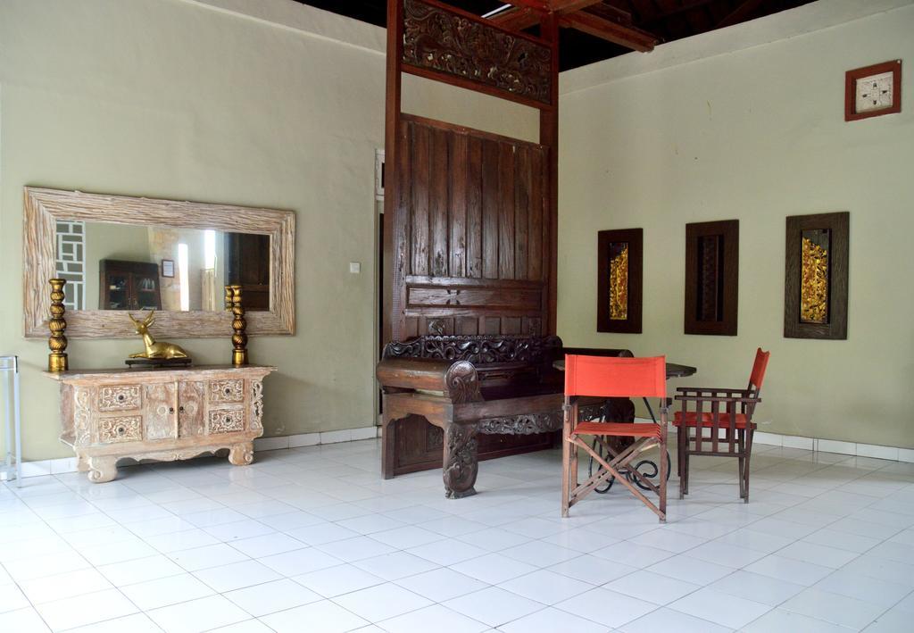 Hôtel Desa Nyima à Seminyak Extérieur photo