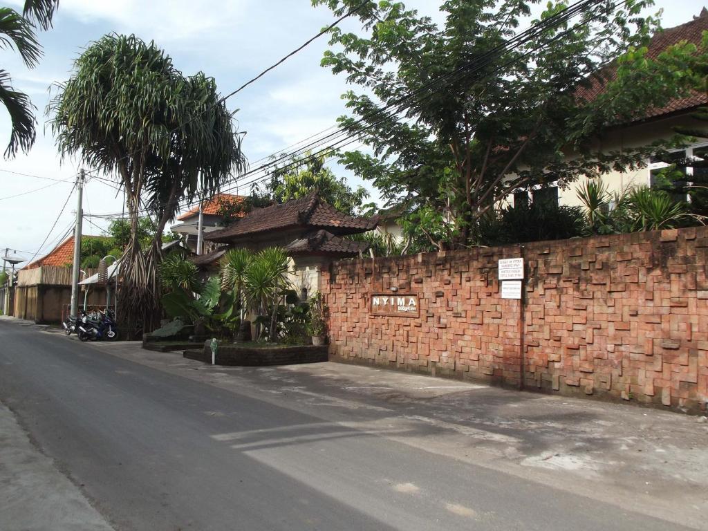 Hôtel Desa Nyima à Seminyak Extérieur photo