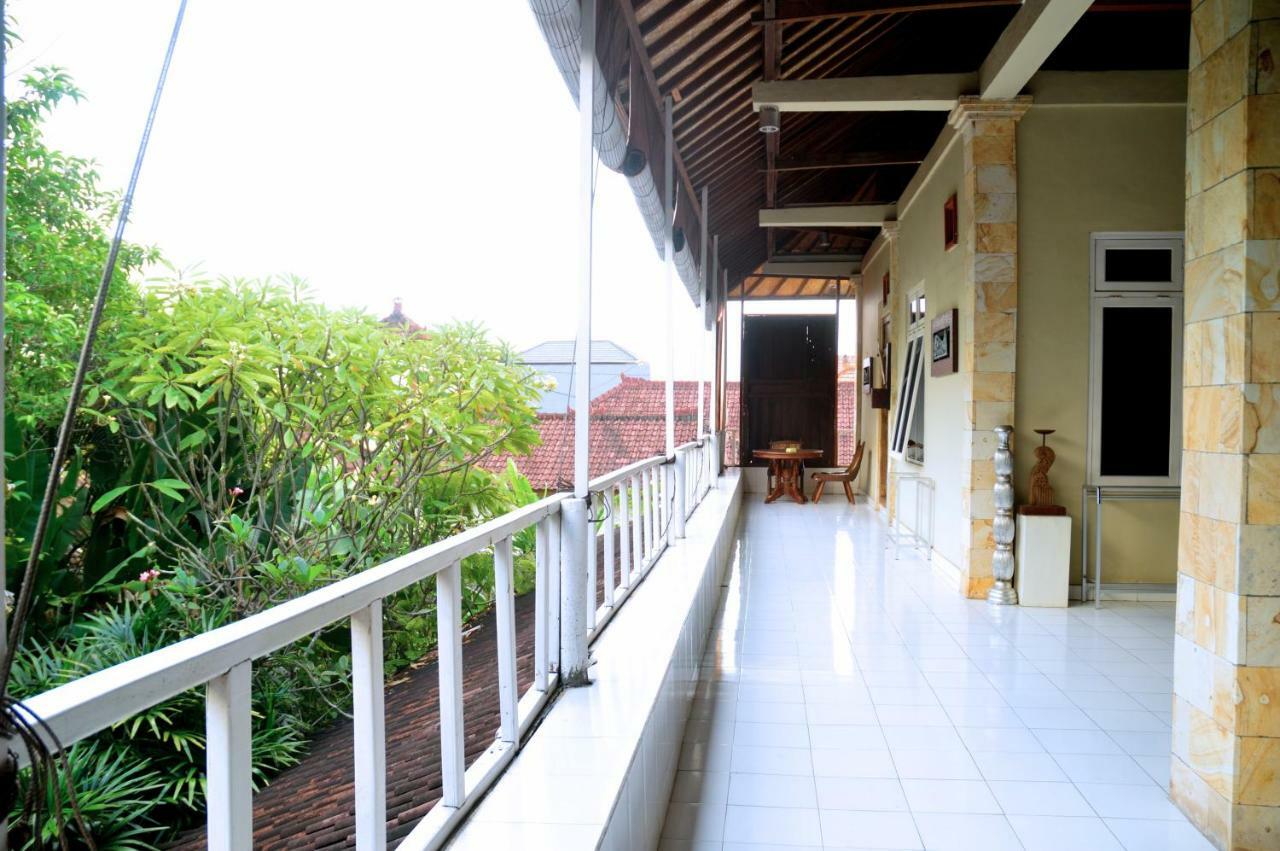 Hôtel Desa Nyima à Seminyak Extérieur photo